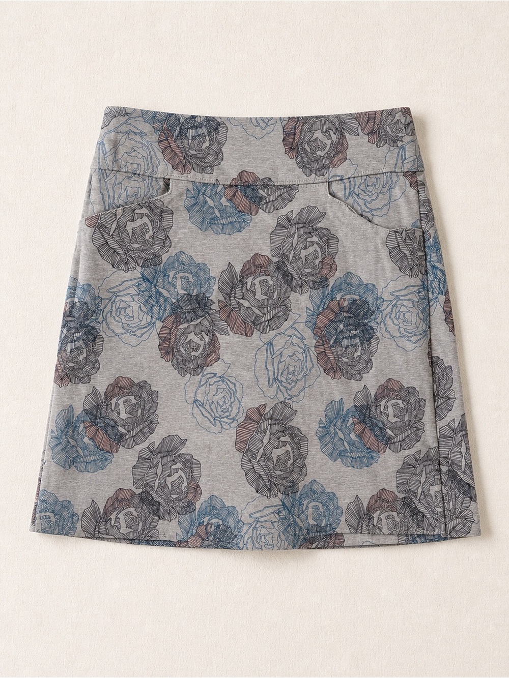 Lady Hagen Floral Golf Skort Women’s Size 2 Athletic Skirt Built-In Shorts